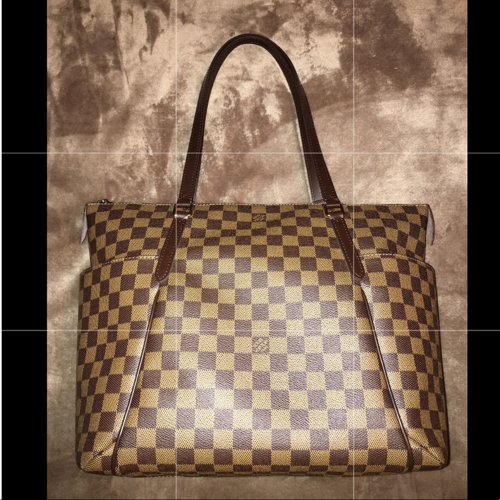 Louis Vuitton Totallg MM